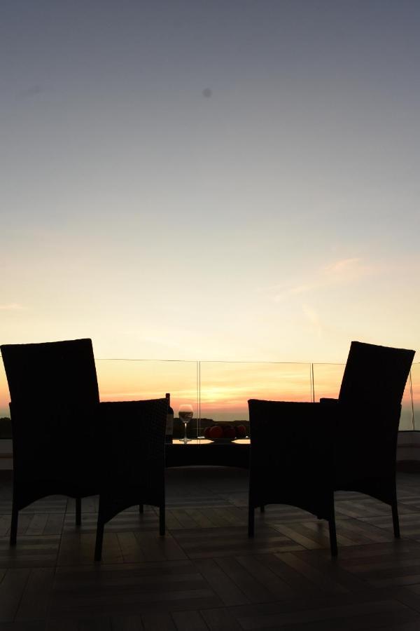 Sunset And Seaview Apartment -Brand New Mellieha Exterior photo